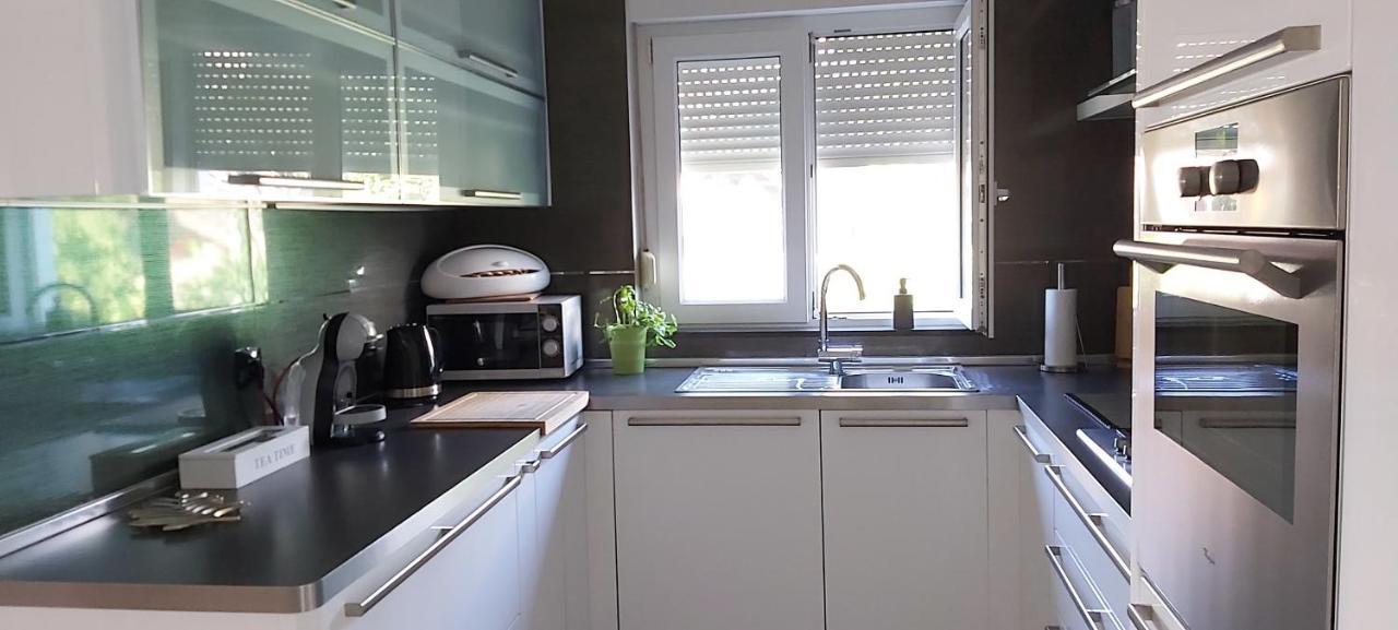 Holiday House Lilija زادار المظهر الخارجي الصورة